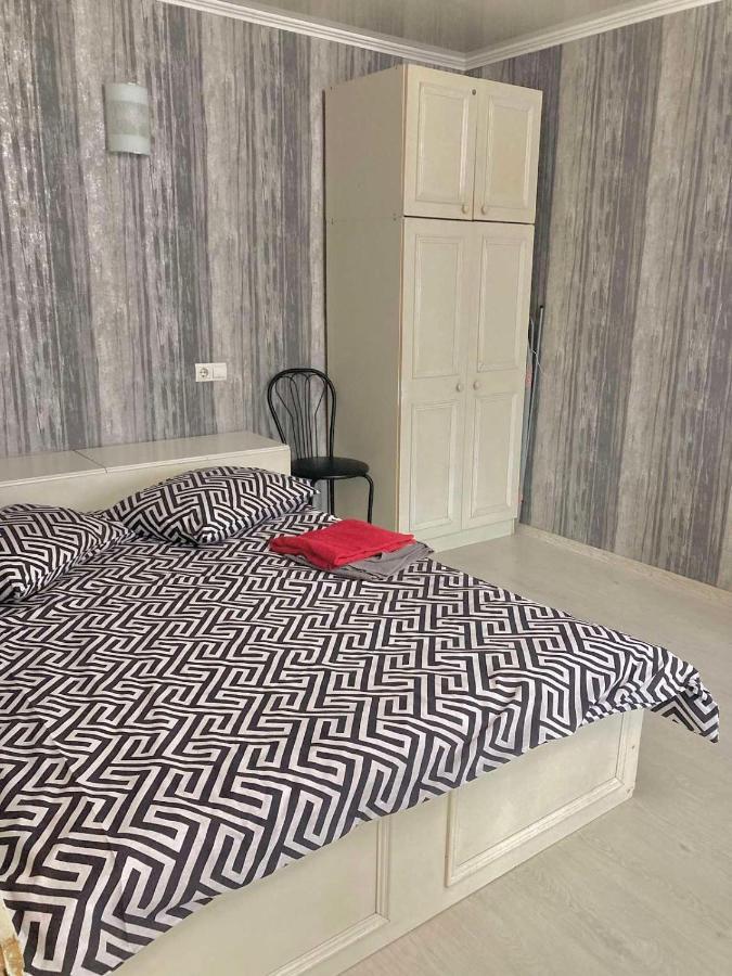 Apartment Квартира Ярослава Мудрого Krivoy Rog Exterior foto